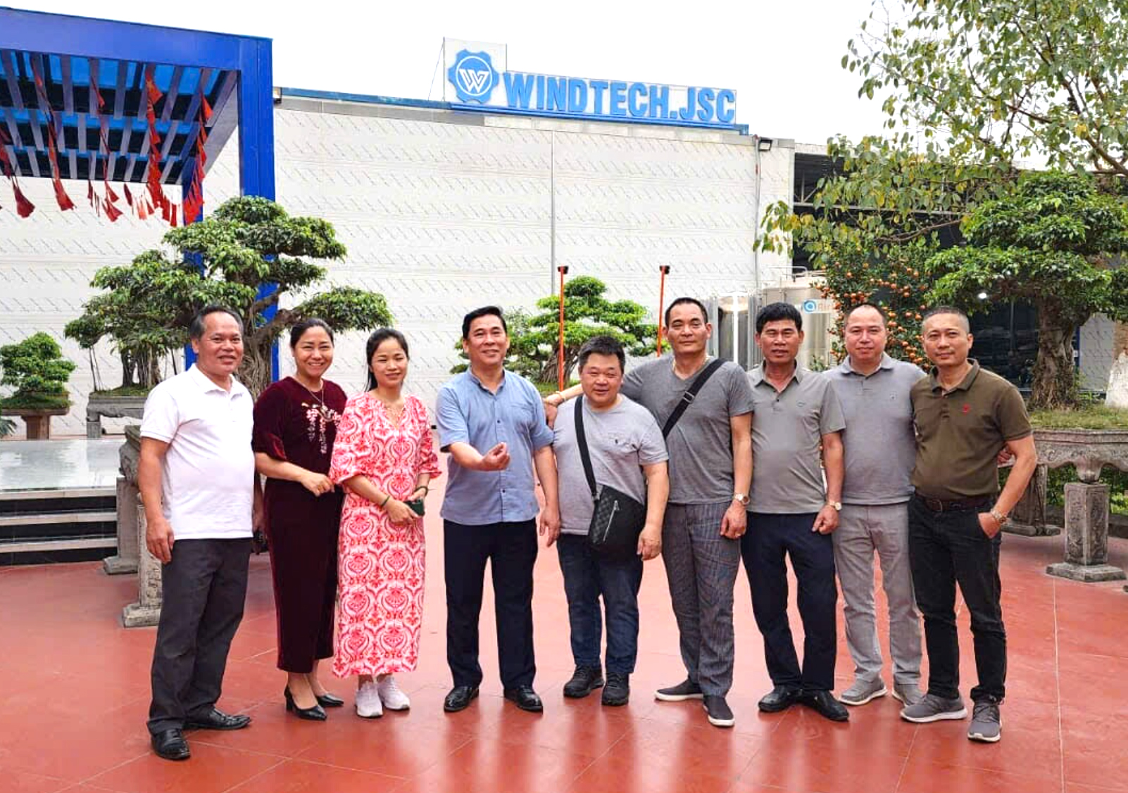 VINASCO Kết Nối Thành Công Đối Tác Hoa Kỳ BNJ Granite and Cabinets Làm Việc Tại Nhà Máy Windtech Việt Nam